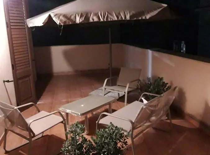 Le Grotte 公寓 奇尼斯