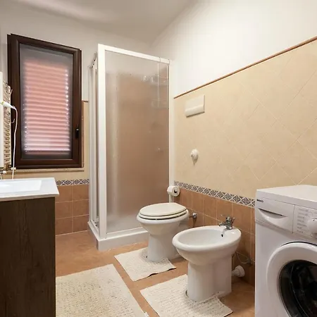 Le Grotte Apartment